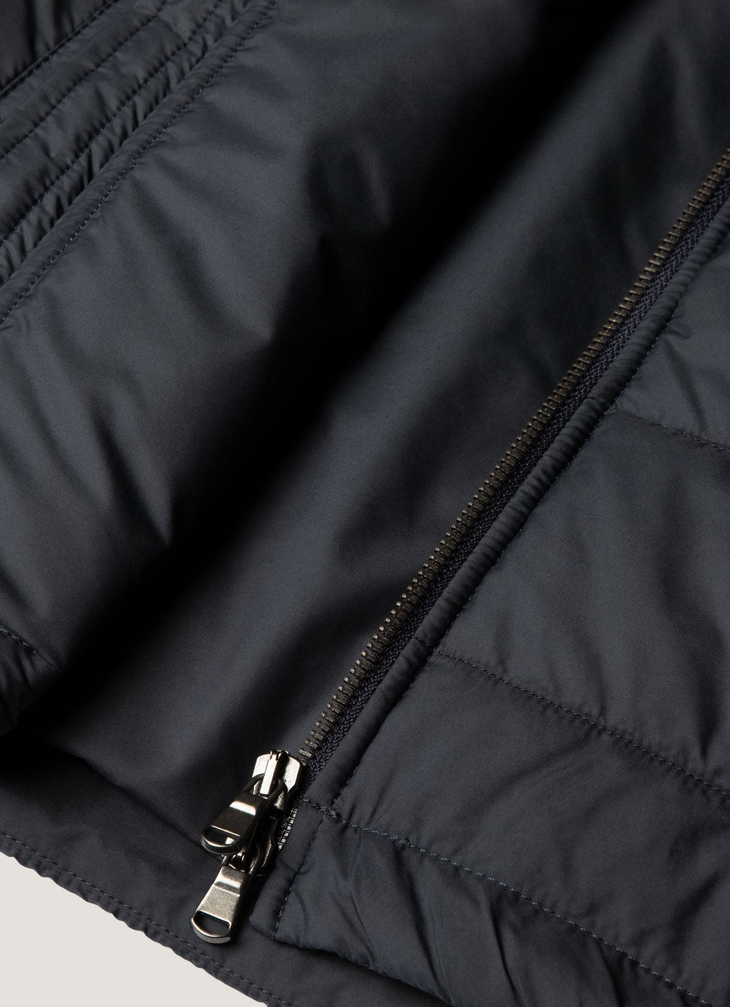 Men's Insulated Gilet in Navy